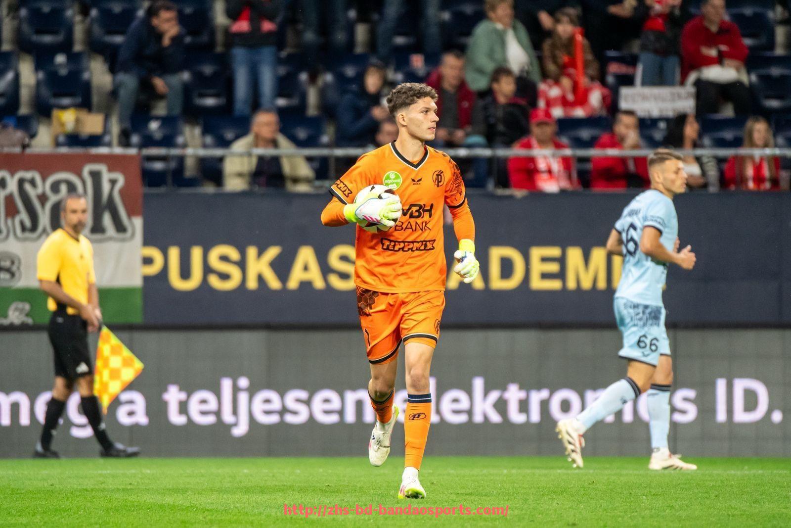 半岛体育-NBA火箭队比赛录像回放精选集与技术细节剖析