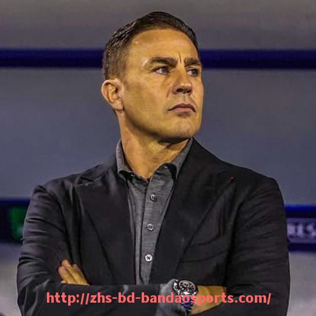 半岛体育-英超十大失望引援球员排名与转会回顾