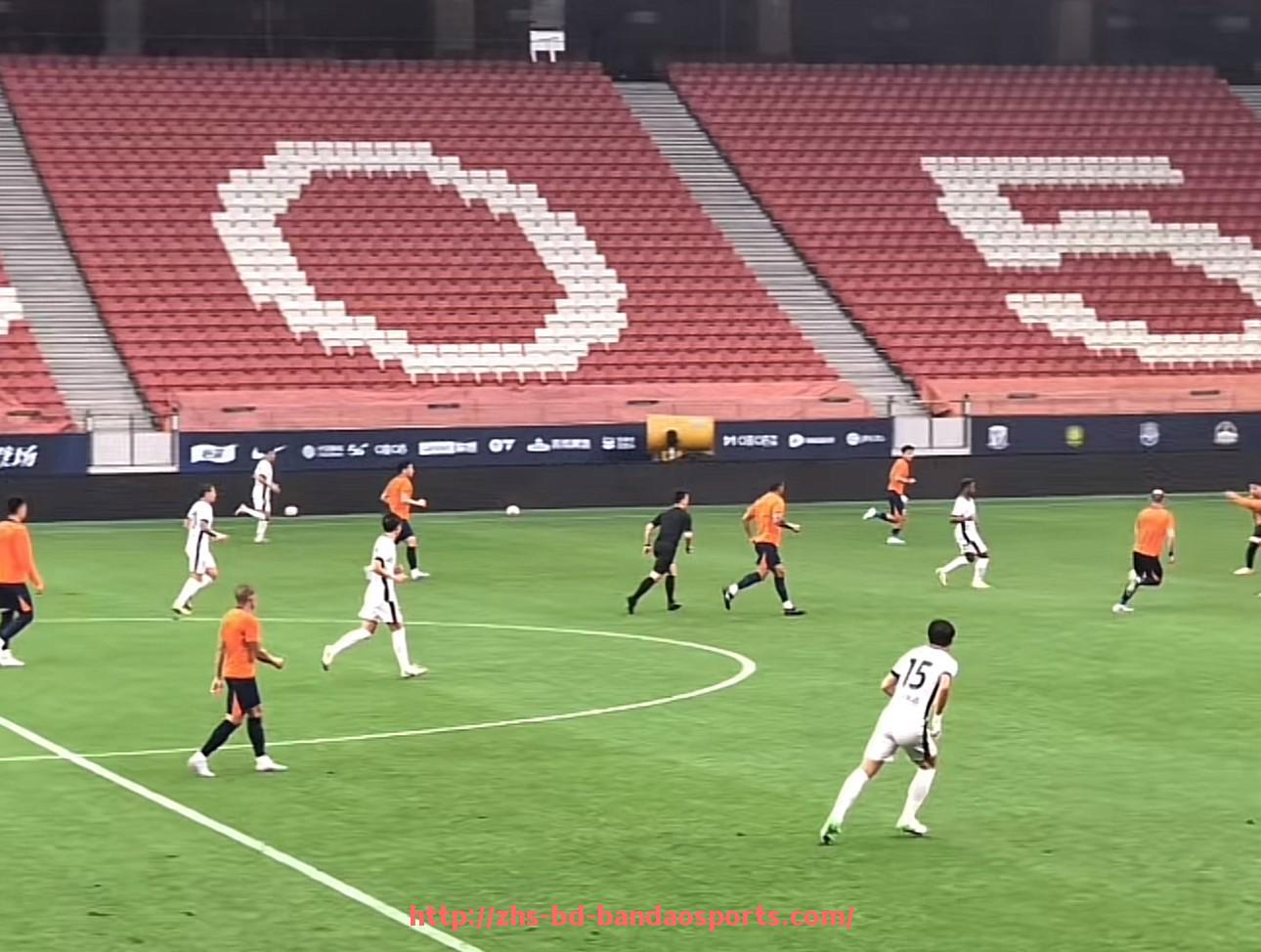 半岛体育-篮球运动员职业生涯中的伤病管理及延长运动寿命的关键措施