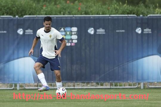 半岛体育-德甲球队广义实力：探讨德甲各球队的实力排名与特点